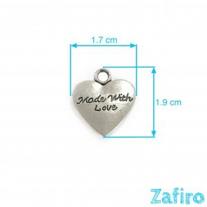 Colgante de corazón "made with love"
