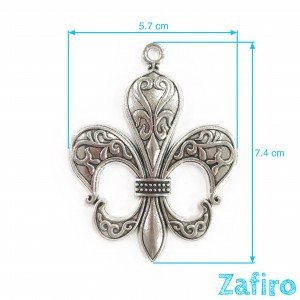 Colgante de flor de lis