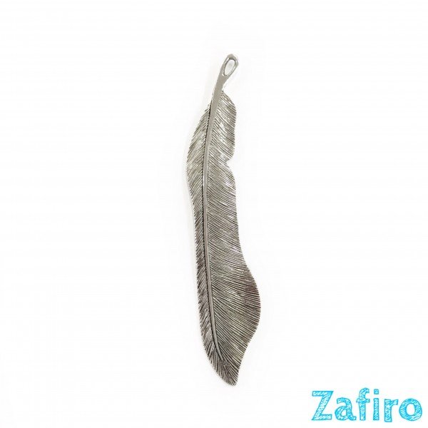 Colgante de pluma